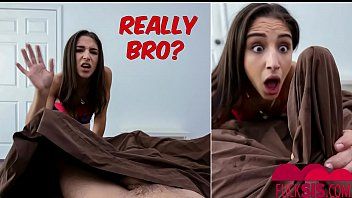 play Xnxx-Filme mit Orgasmus haben Angst vor einem so großen Schwanz