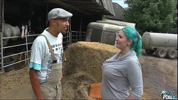 play Seks met een boer die zijn vrouw neukt