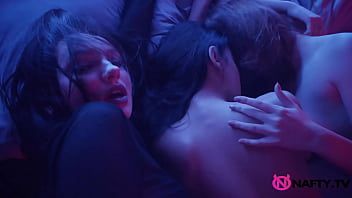 play Le donne si sono registrate come boudoir