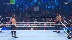 play WWE: Roman Reigns vs. Sami Zayn – Explosiver Meisterschafts-Showdown