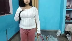 play Băiatul disperat ajunge să -și lovească marele vitreg indian - Secretele murdare ale lui Xxxsoniya expuse